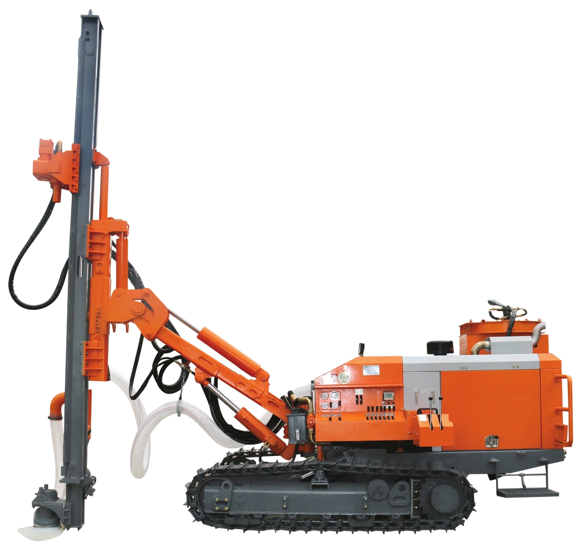 DR-170T DTH Drilling Rig with crawler chassis and hydraulic feed beam