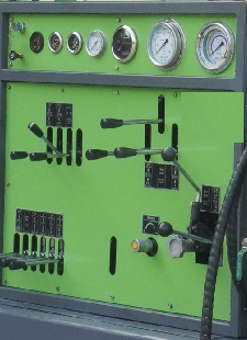 DR-300X instrument panel and manual hydraulic controls
