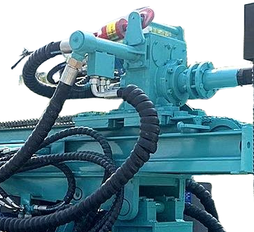 DR-400 rotary head, mast carriage and connected hydraulic hoses