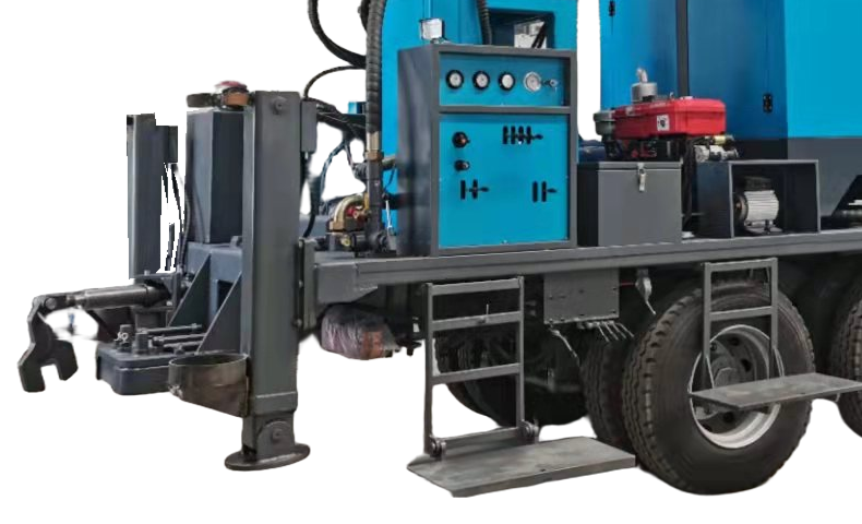 DR-500 truck deck, access steps and stabilizer footplate