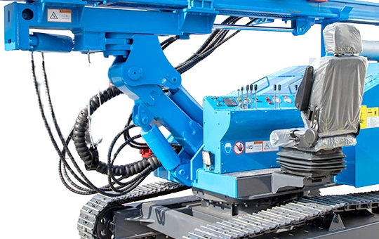 DR-800P Solar Pile Driver hydraulic mast support and turntable