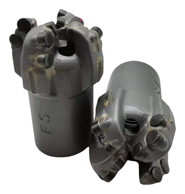 133 mm PDC drill bit with tungsten carbide matrix