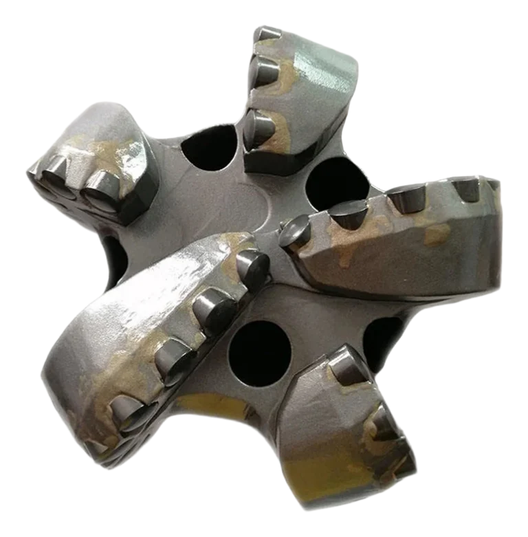 Rounded-angle PDC drill bit with five wings